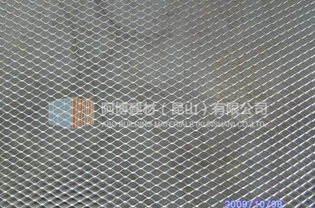Expanded diamond metal lath