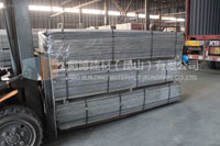 Diamond metal mesh